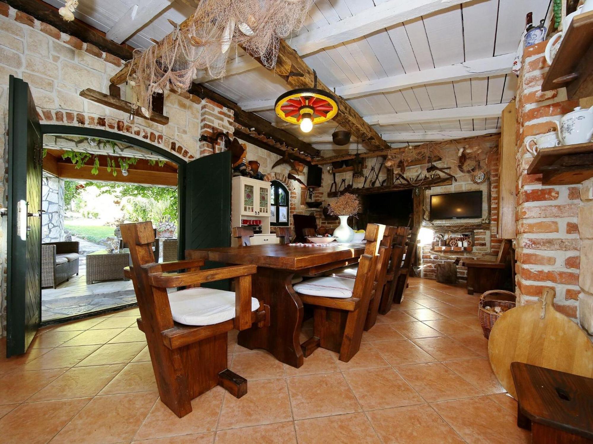 Beautiful Holiday Home With Private Pool, Nice Garden With Relax Area, Taverne 马斯莱尼察 外观 照片